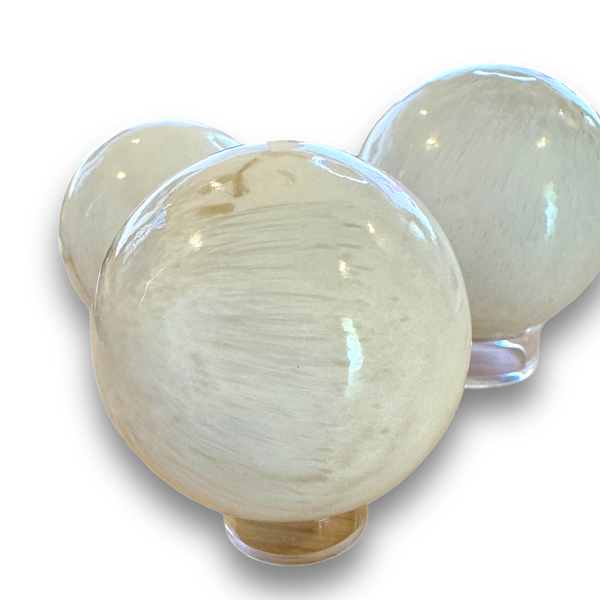 Scolecite Sphere